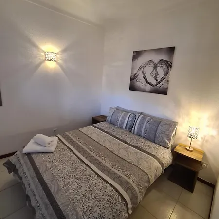 Apartamento 1 Bedroomed - Ocean View - Oura -