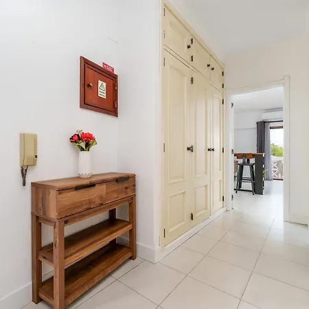 1 Bedroomed - Ocean View - Oura - Апартаменты Албуфейра
