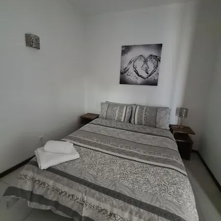 1 Bedroomed - Ocean View - Oura - Apartment Albufeira